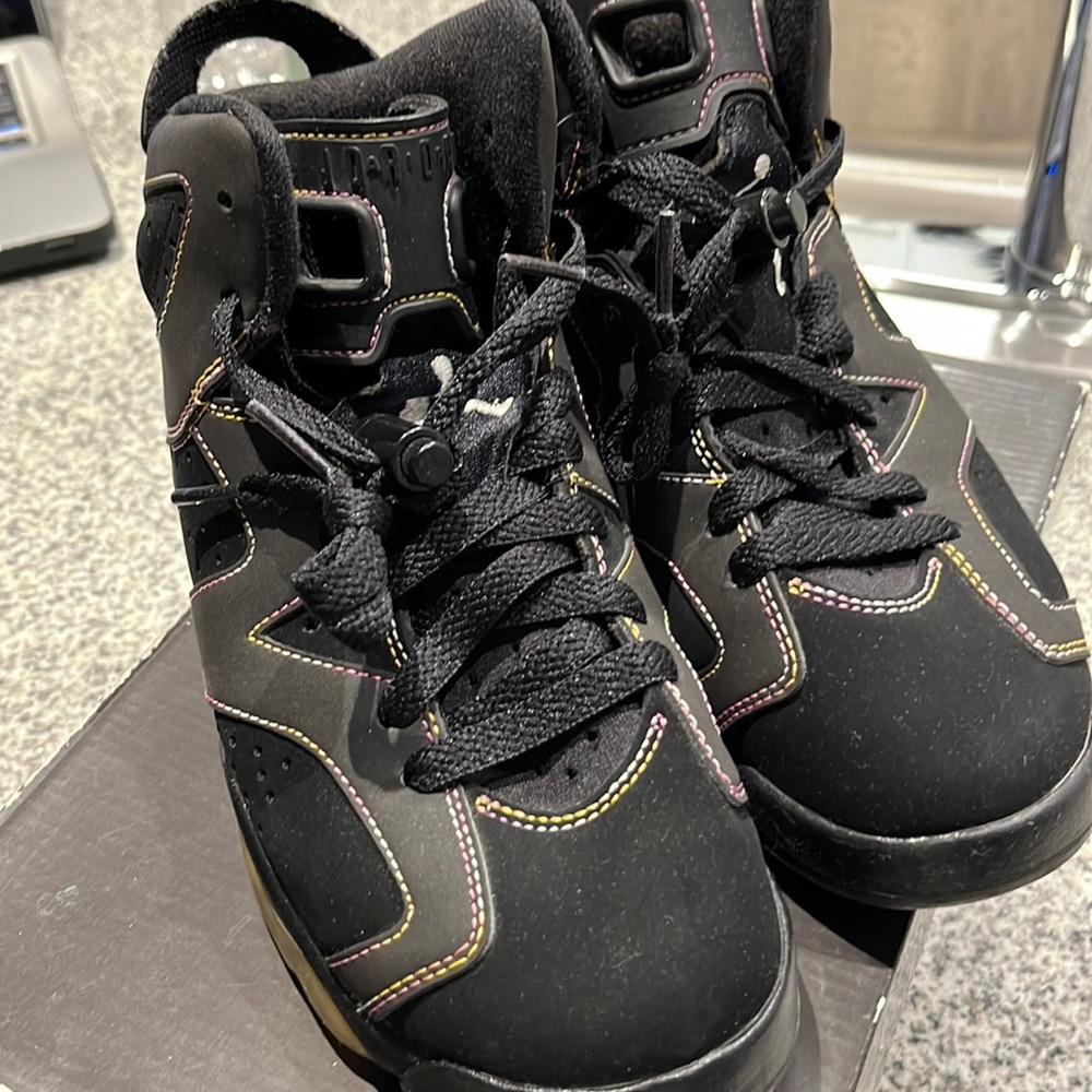 Air Jordan 6